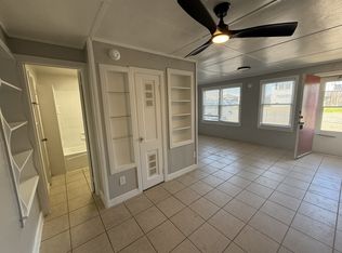 113 Houston St #11524267, Portland, TX 78374