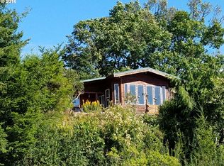 94183 McNeely Ln, Coquille, OR