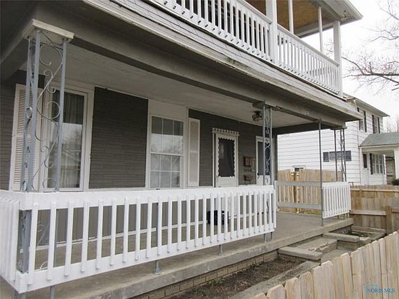 2nd image of 826 Lorain St