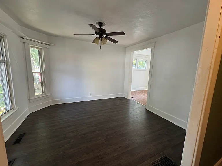 204 204/206/208 N Fort Wayne Ave #208 — Photo 3