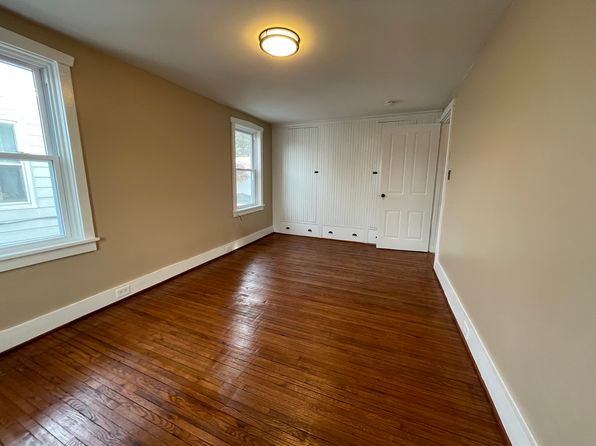 211 Lincoln Ave APT 2, Ephrata, PA 17522
