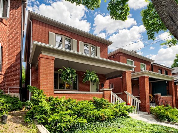 465 Durie St, Toronto, ON M6S 3G6