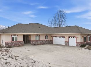 891 Eastlake Dr, Spring Creek, NV 89815