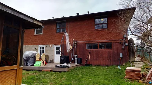 61 Darlingside Dr Photo 1