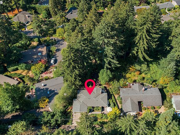 3rd image of 5211 SW 18th Pl