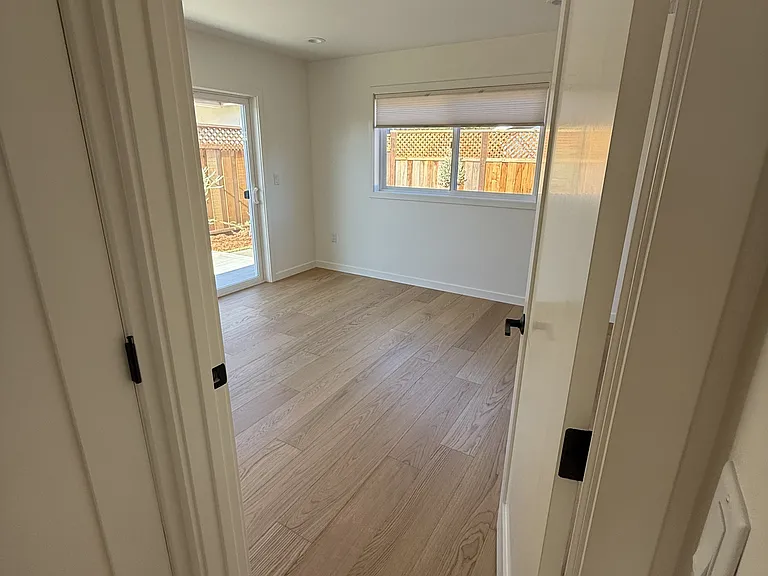 1212 Chanticleer Ave #0 — Photo 15
