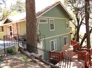 31479 Deer Lick Ln, Running Springs Area, CA 92382