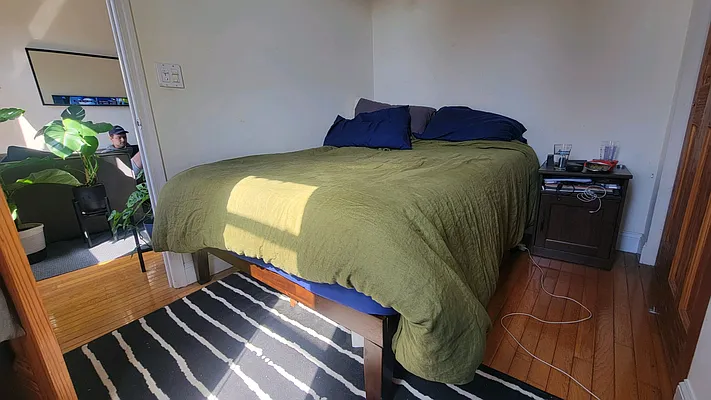 Rented by Chartwell Manhattan Realty | media 6