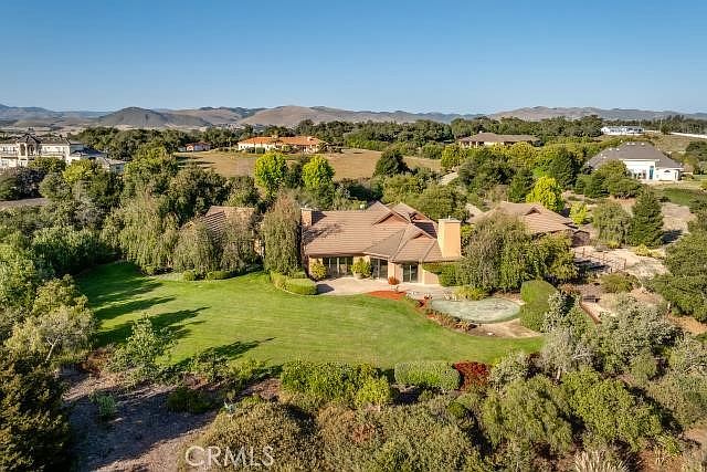 1st image of 2075 Sea Oak Ln