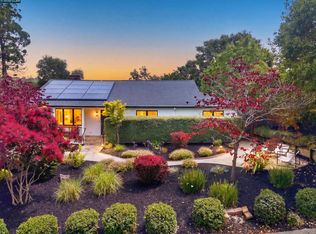 31 Crestview Dr, Orinda, CA 94563
