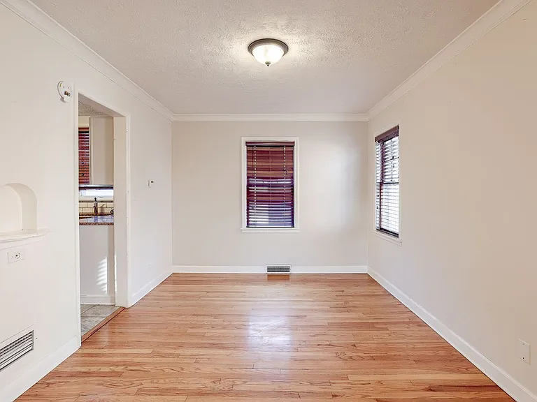 558 S 34th St — Photo 11