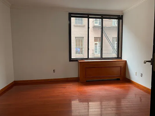 Rented by Compass | media 19