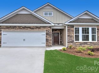 649 River Bottom Rd, Fletcher, NC 28792
