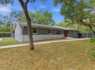 176 Lake Eva Dr, Chuluota, FL 32766