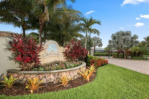 10425 Pilothouse Cir #130 Photo 1