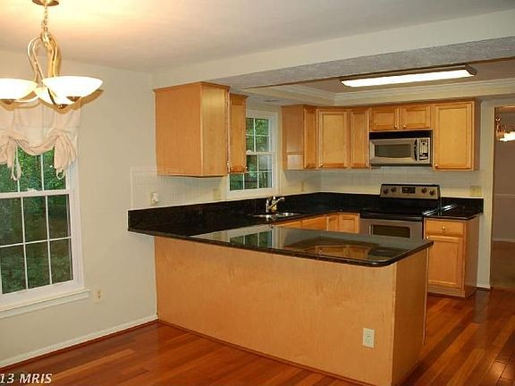 4th image of 4873 Tobacco Way