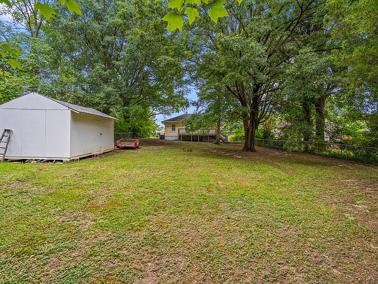 120 Woodale Dr — Photo 28