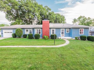 1212 Bond St, Moberly, MO 65270