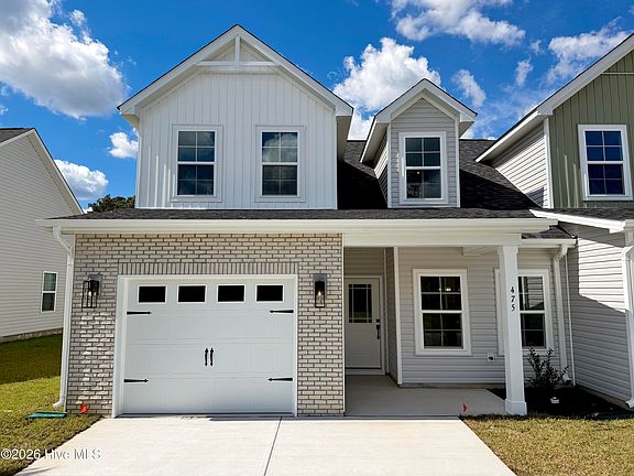 3rd image of 475 Timbercrest Circle SE