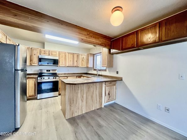 11427 Heritage Ct APT 6