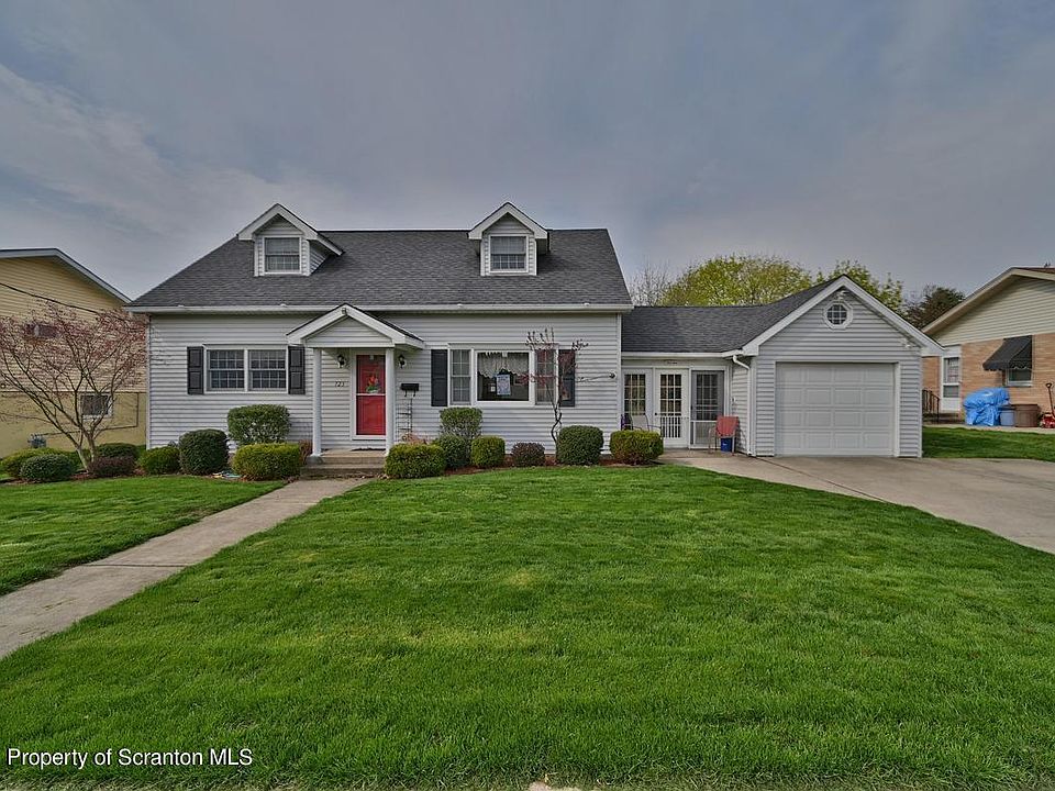 1st image of 723 Sunset Dr