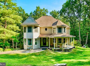 136 Chain Saw Rd, Dillsburg, PA 17019