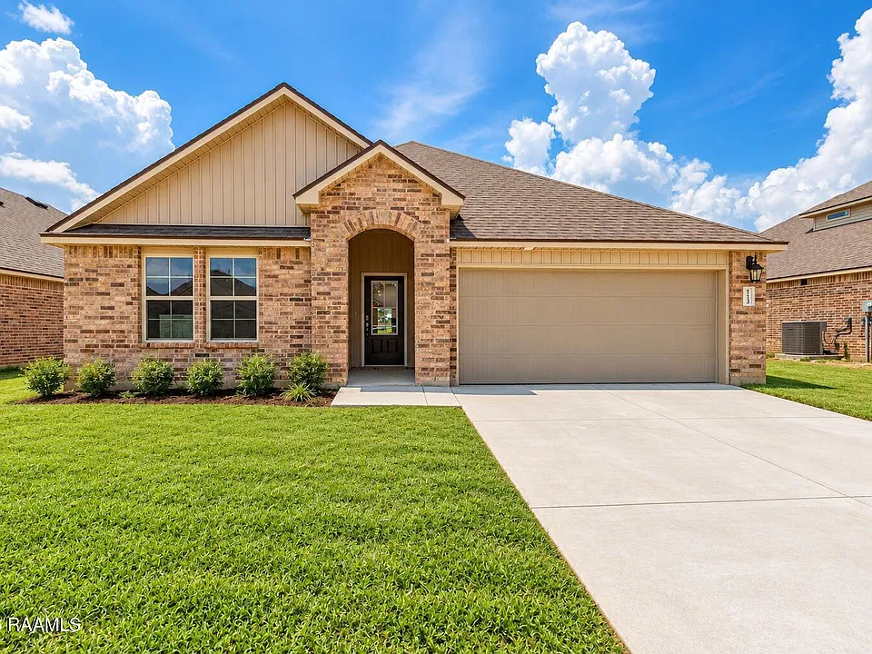 113 Nova Lake Dr