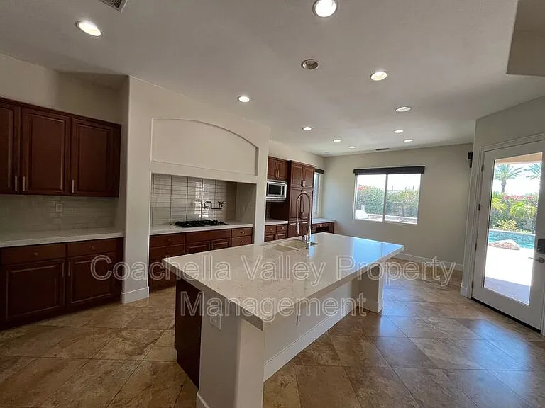 135 Tesori Dr — Photo 49