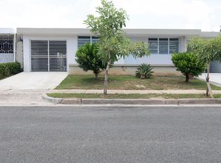 89 Calle Neptuno, Caguas, PR 00725