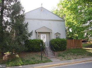 3024 Braxton Wood Ct, Fairfax, VA 22031