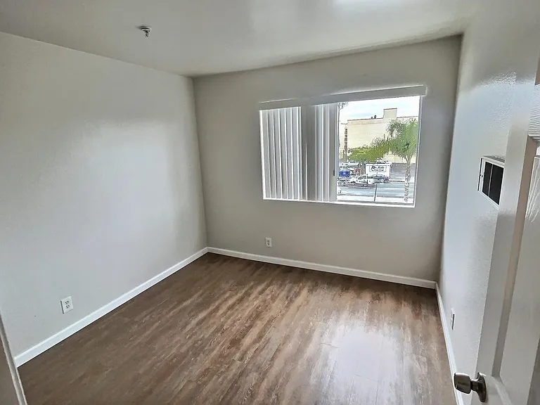 2878 El Cajon Blvd #10 — Photo 7