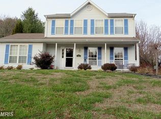 4414 N Woods Trl, Hampstead, MD 21074