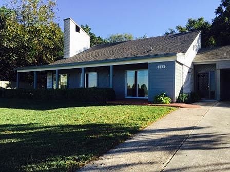 5th image of 511 S Roy Reynolds Dr