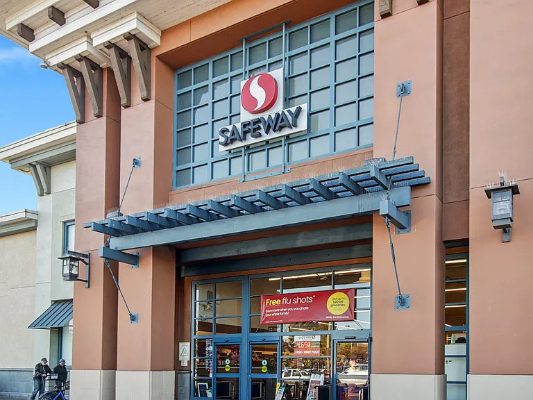 Southshore Shopping Mall is walking distance from our property.