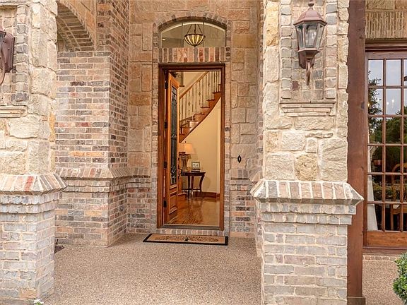 2nd image of 6701 La Cantera Dr