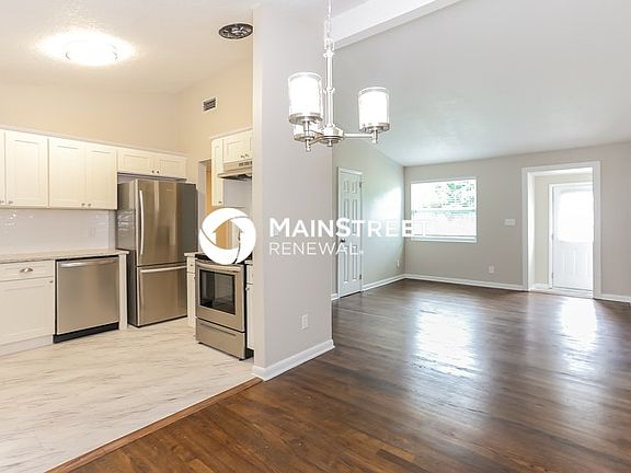 4th image of 7806 Delaroche Dr