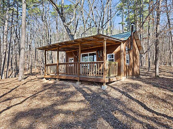 3rd image of Pool Hollow Rd