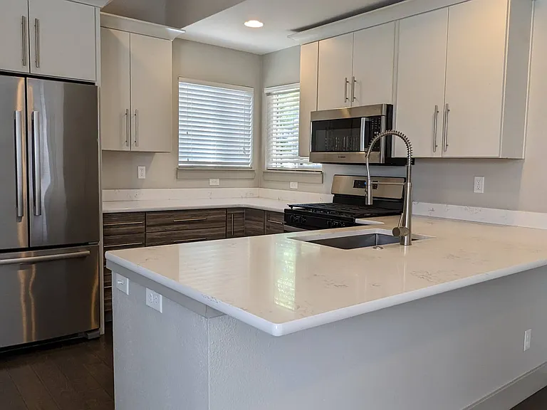 913 Columbine Ave — Photo 19