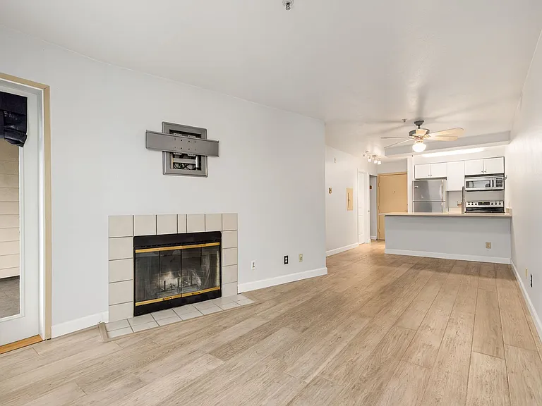 769 Hayes St #604 — Photo 10