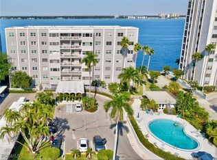 1900 Clifford St APT 701A, Fort Myers, FL 33901