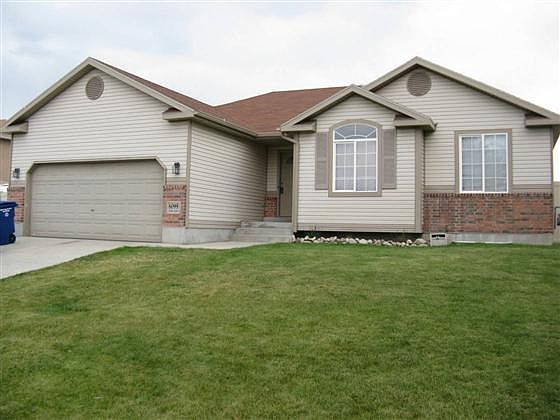 2nd image of 6099 W Park Ln