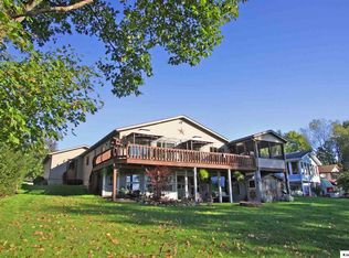 767 Glenview Dr, Howard, OH 43028