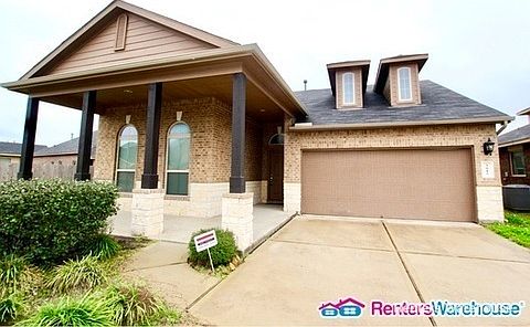 1st image of 3015 Cambridge Falls Dr