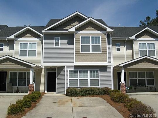 1st image of 109 Saint Vincent Pl