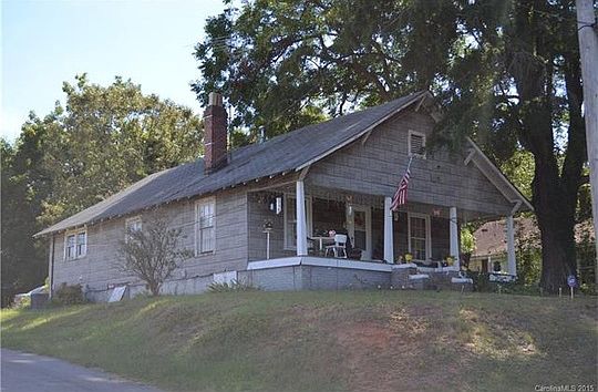 2nd image of 48 Carolina Ave NE