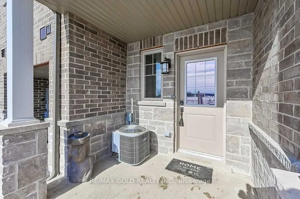 2 bed, $2,500 — Photo 3