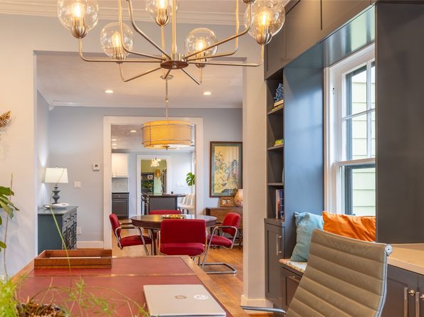 Additional property image - 301 S Winnetka Ave, Dallas, TX 75208