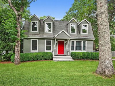 687 Accabonac Road, East Hampton, NY, 11937