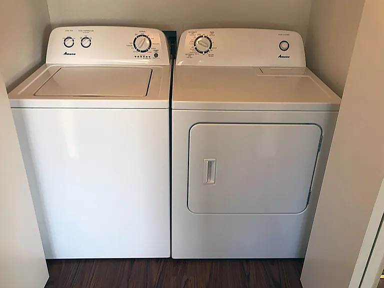 In-unit Washer/Dryer