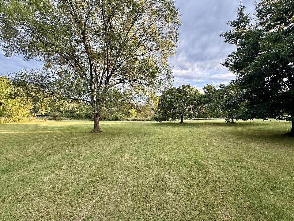1st image of Lt6 CENTER ROAD